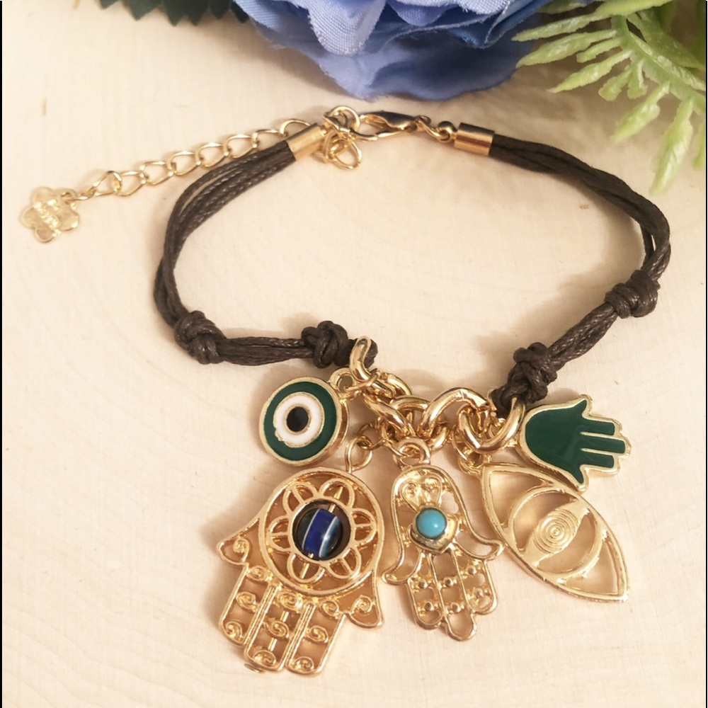 Bracelet